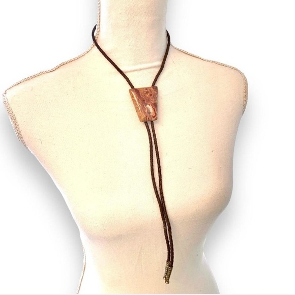 Rare Native America  Hand Crafted and Polished Rhyolite Stone Bolo Tie - Picture 1 of 6
